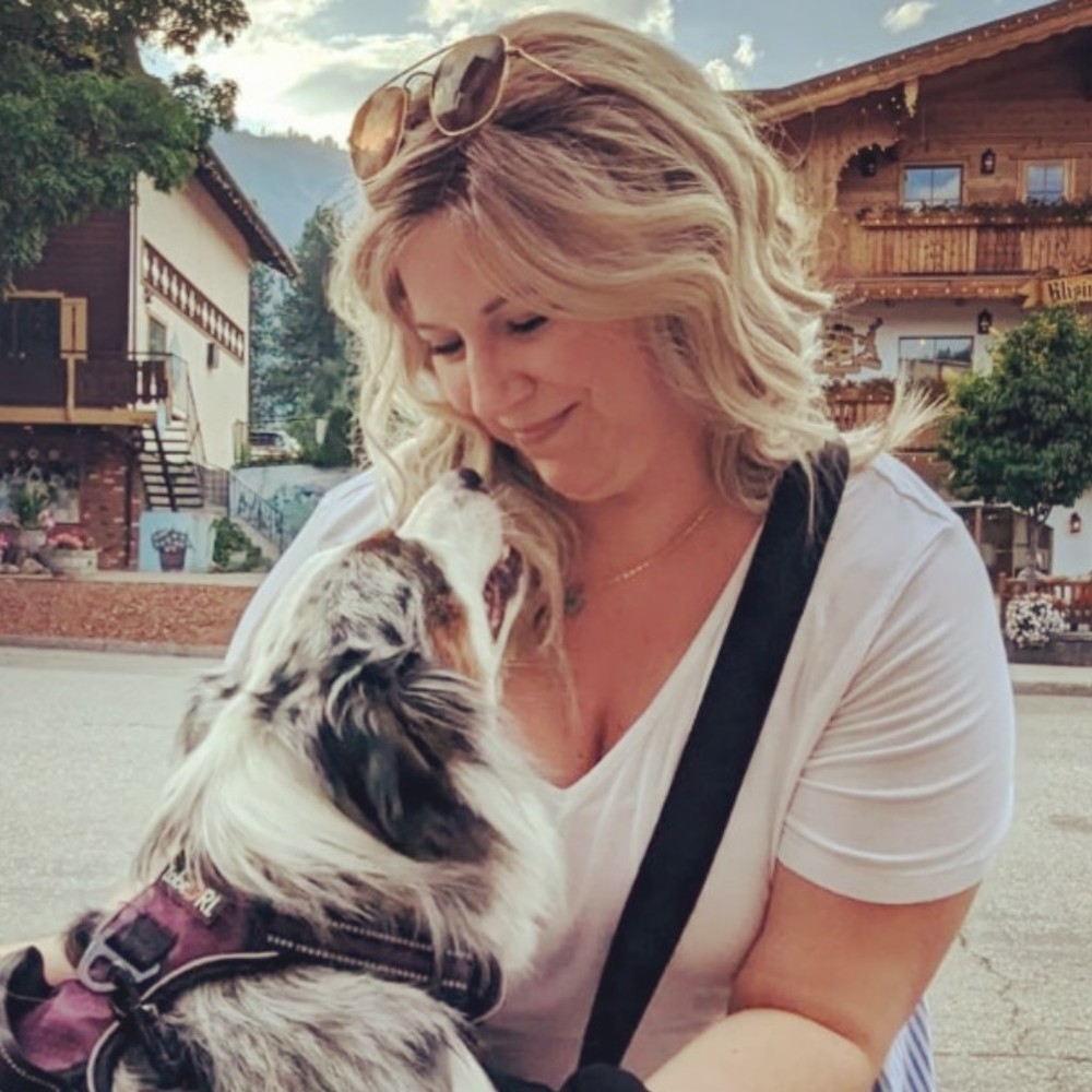 Meet your Posher, Joanna